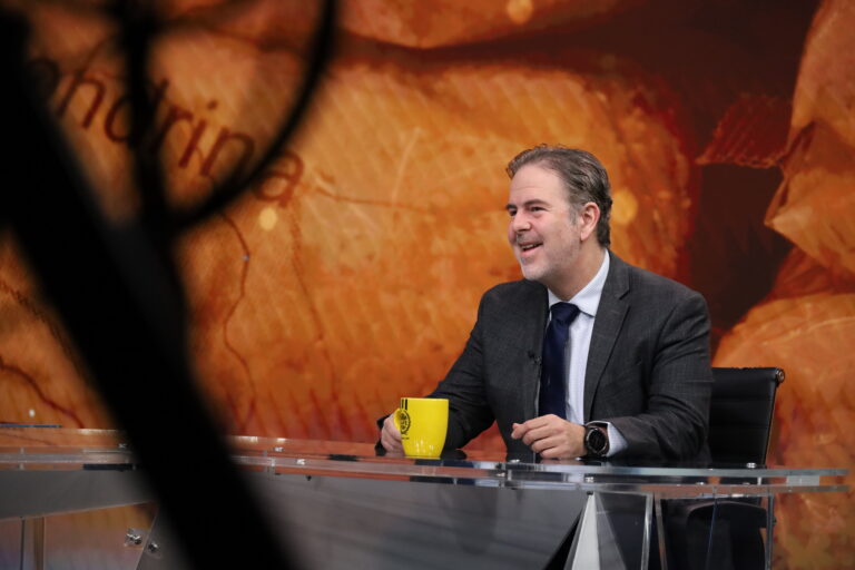 Alberto Paz-Rodriguez presentó su renuncia como director de la APA